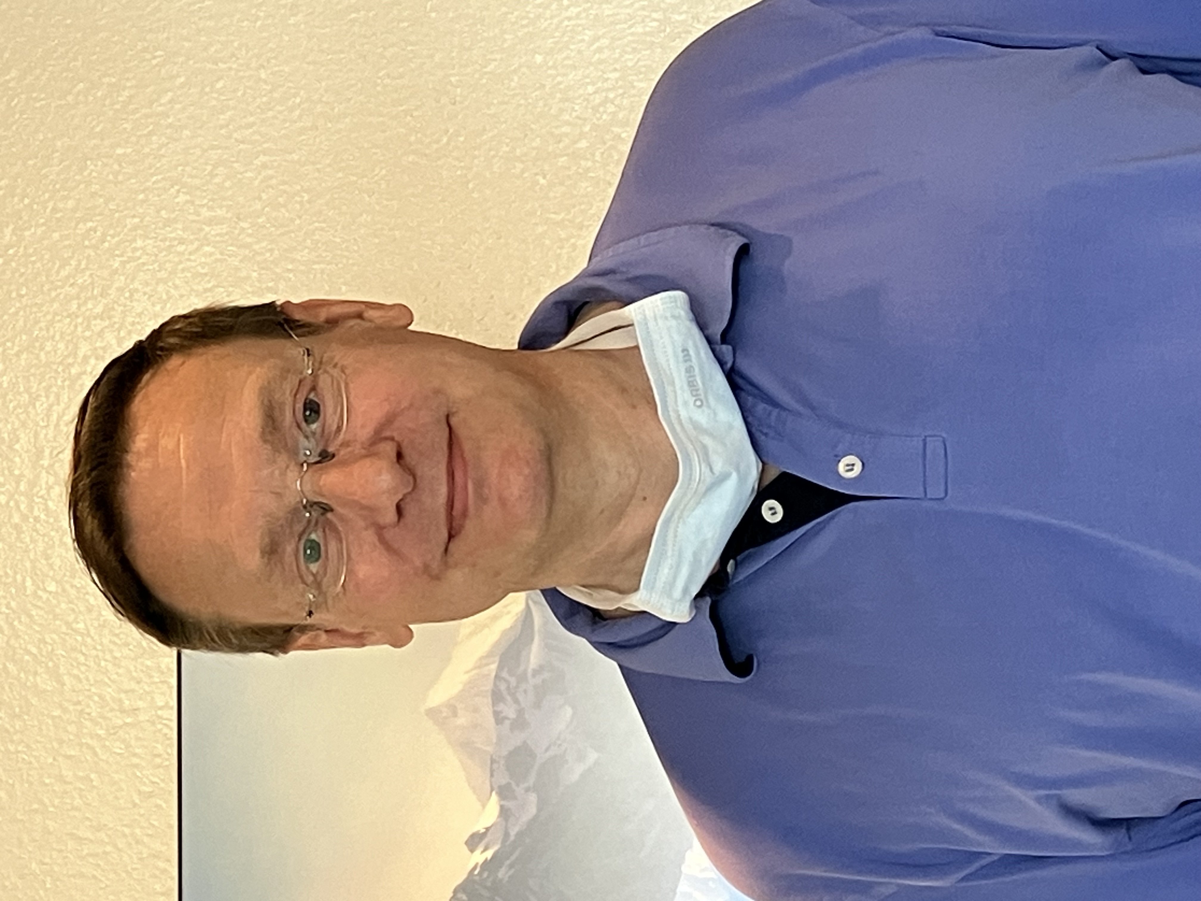 Portrait: Dr. med. dent. Johannes C. Hentschel